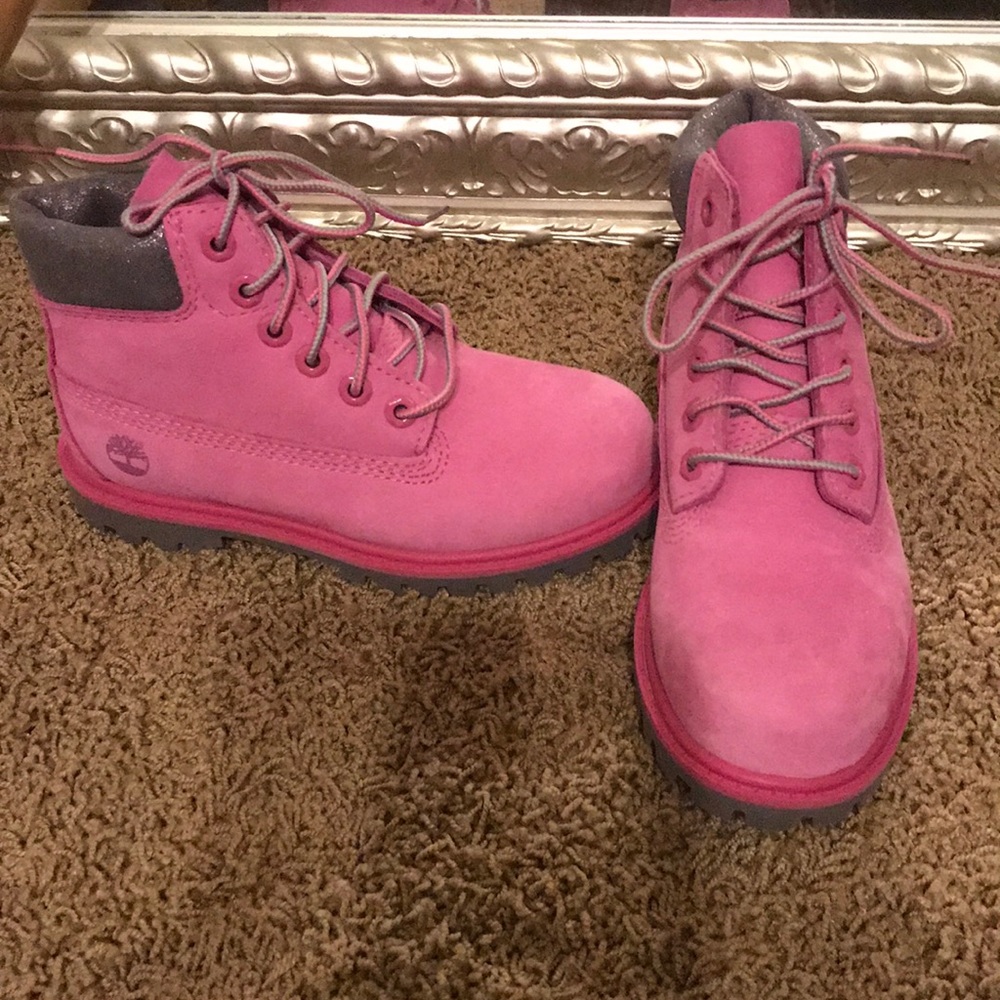 Pink timberland classic boots NWOT
